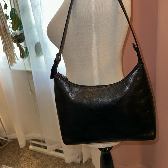 HOBO Handbags - HOBO international shoulder bag
